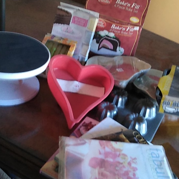 Bakers Delight - Picture 1 of 8